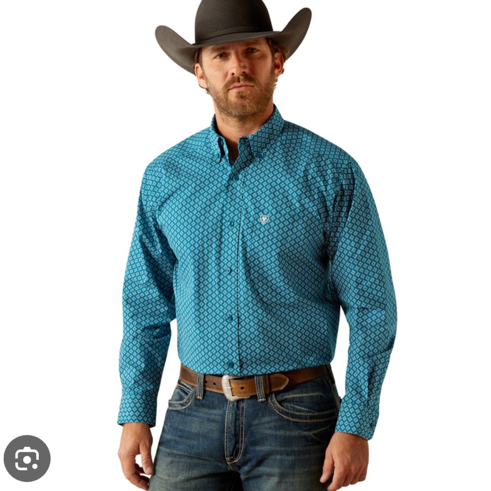 Ariat Men's Teal Patterned Button Down Shirt